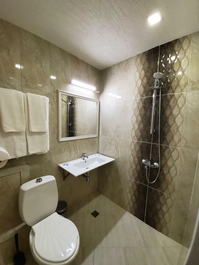 Hotel Galant Pancsarevo 3*,