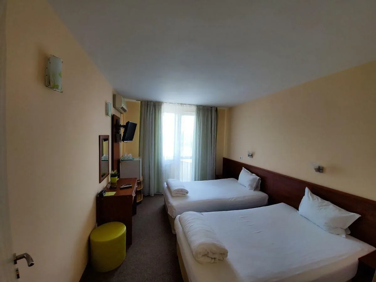Hotel Galant Pancsarevo 3*,